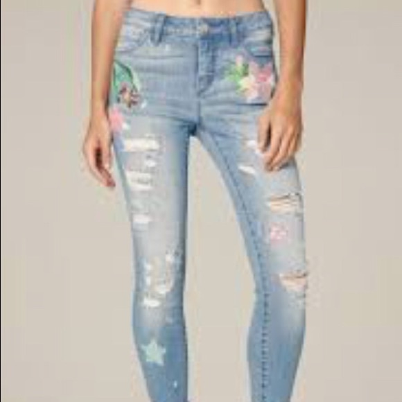 BeBe Amazing Ripped Jeans. 🌸🌼 - Picture 2 of 7